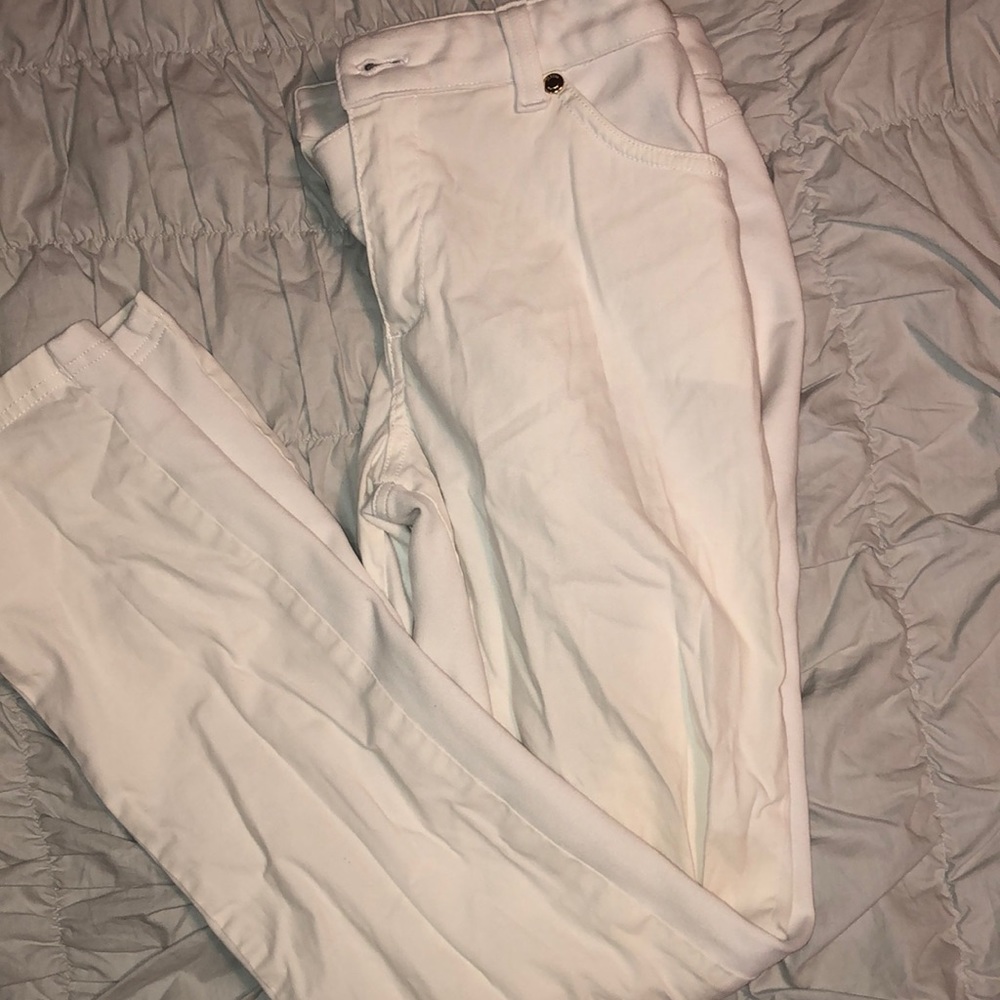 Jaanuu scrub bottom